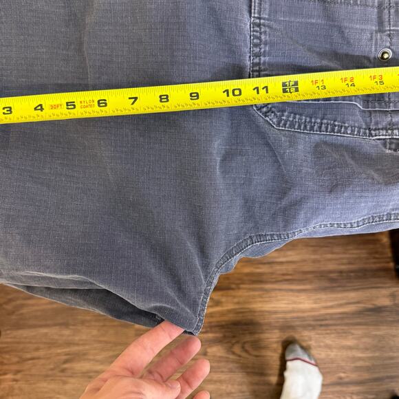 Vintage Y2K Eddie Bauer gray Cargo Shorts Ripstop Rugged Men's 38 - Picture 8 of 8